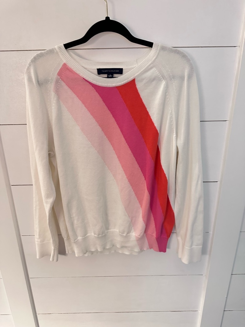 Tommy Hilfiger XL white-pink diagonal stripe crew neck cotton rib cuff sweater - Picture 2 of 11